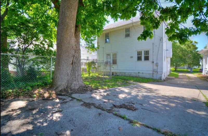 Building Photo - 1416 W Decatur St