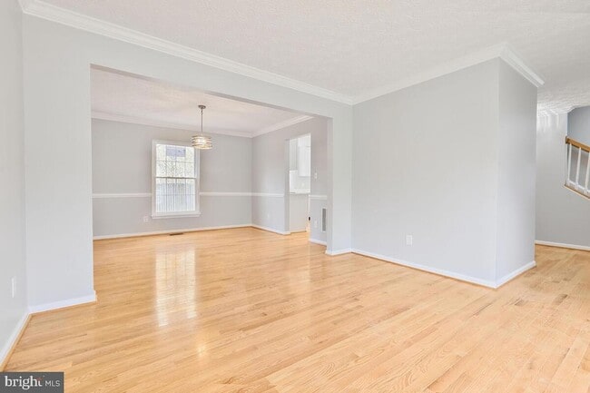Building Photo - 7802 Shallowbrook Ct