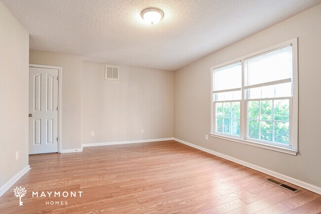 Building Photo - Spacious 4-Bedroom Home in Huntersville, NC