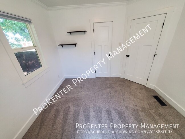 Building Photo - 145 W 200 N