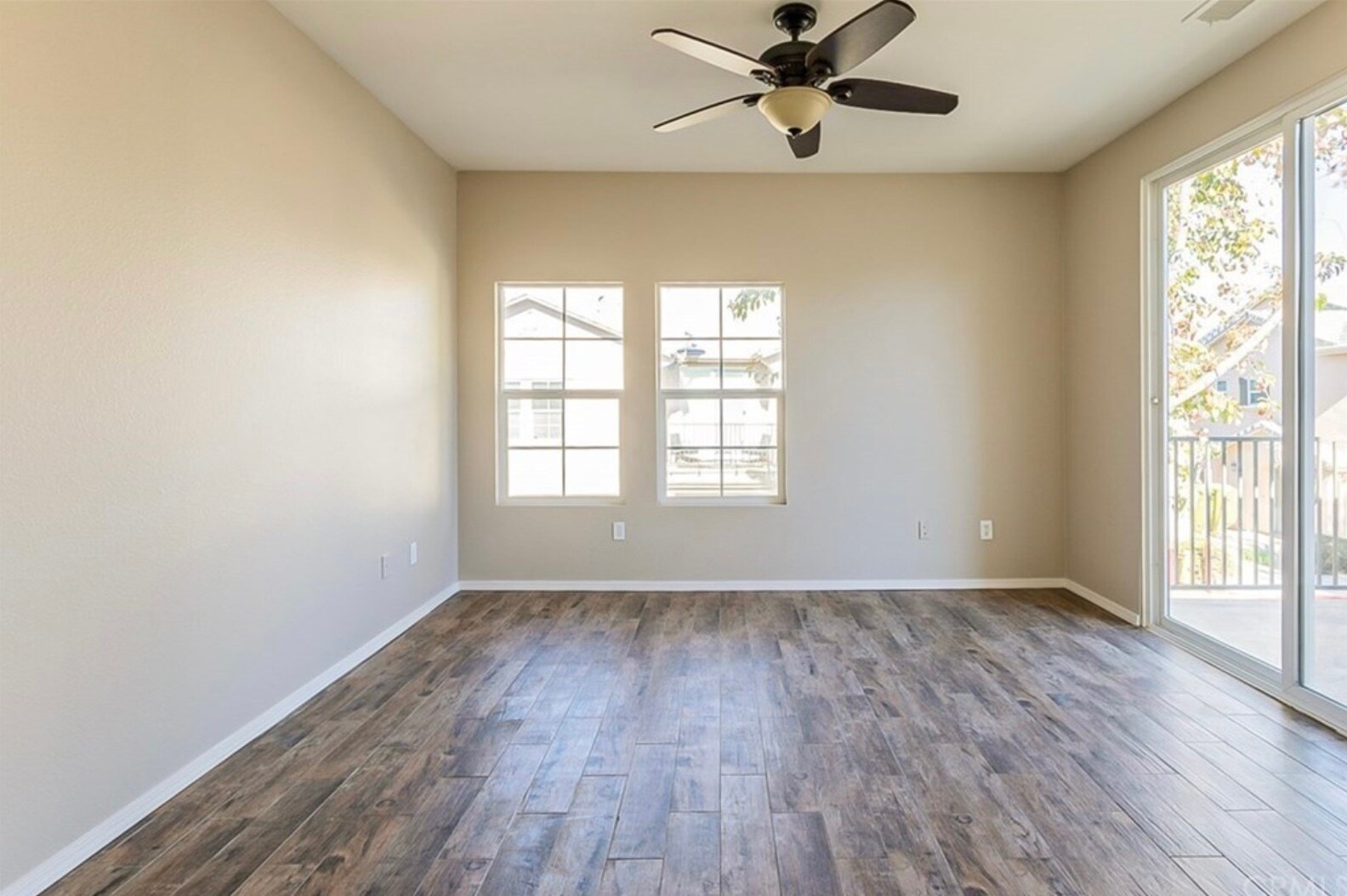 Building Photo - 36317 Antoinette Ln