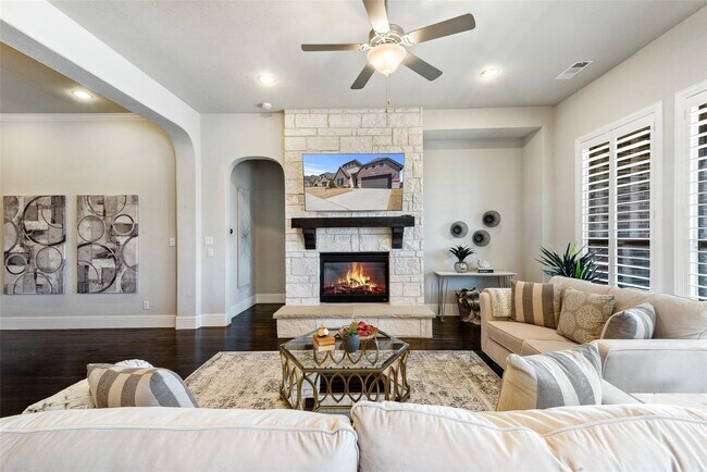 Building Photo - 13758 Vera Cruz Rd