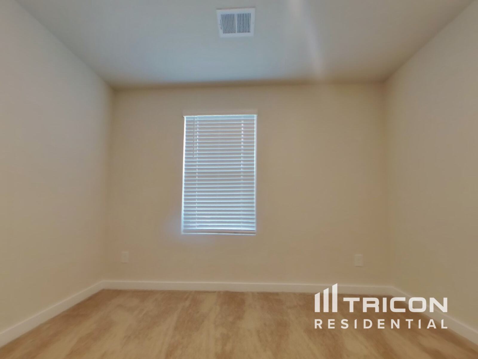 Building Photo - 744 Great Oak Pl