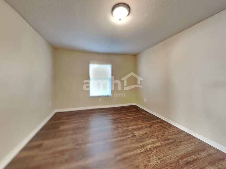 Building Photo - 12034 Citrus Leaf Dr