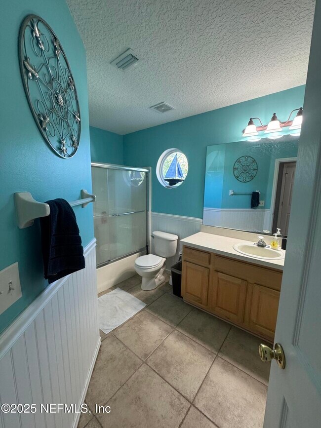 Building Photo - 12402 Mt Pleasant Woods Dr