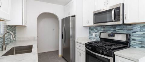 Building Photo - 627 60th St