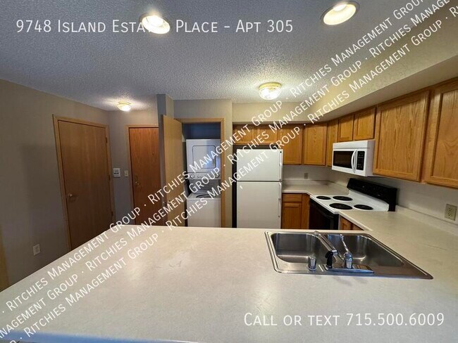 Building Photo - 9748 Island Estates Pl