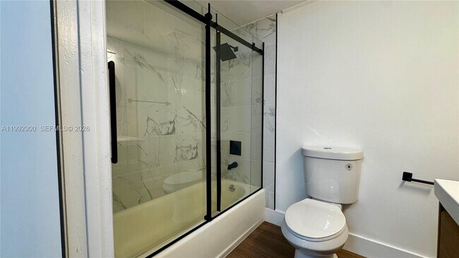 Building Photo - 5900 SW 127th Ave