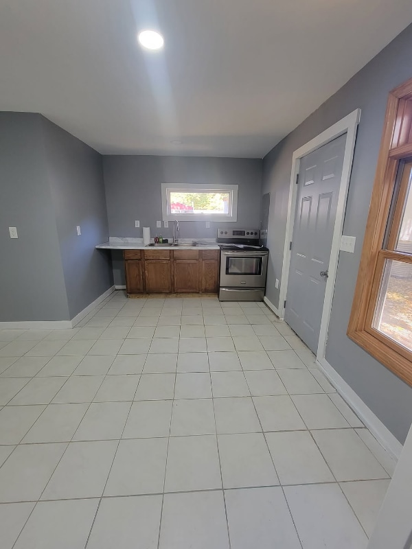Building Photo - 5335 OH-220