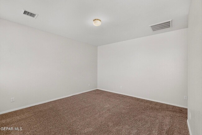 Building Photo - 12621 Cono Norte Dr
