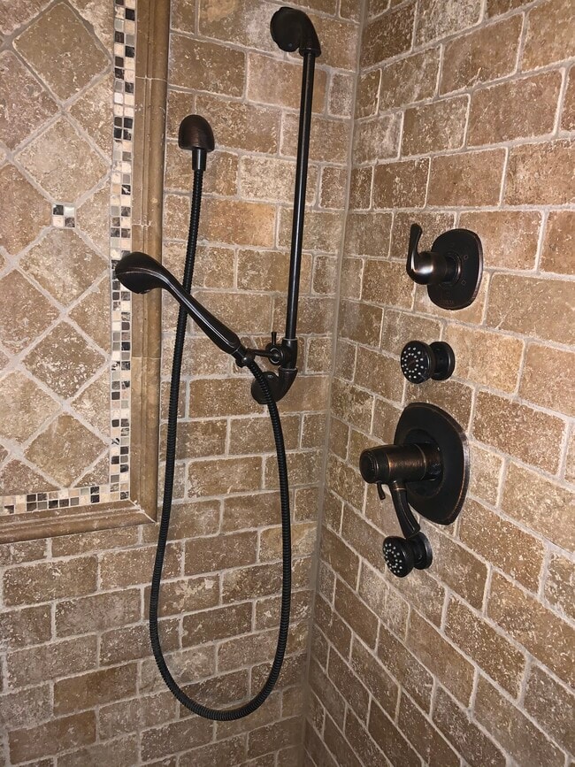 Building Photo - 5454 Financial Plaza