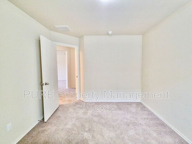 Building Photo - 13008 Ship Bell Dr