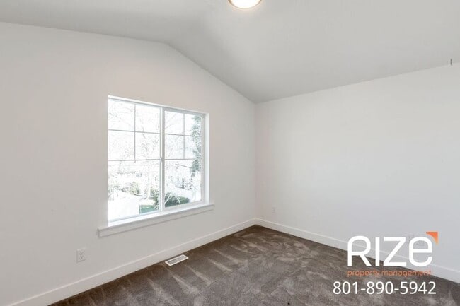 Building Photo - 3953 S Mill Farm Ln