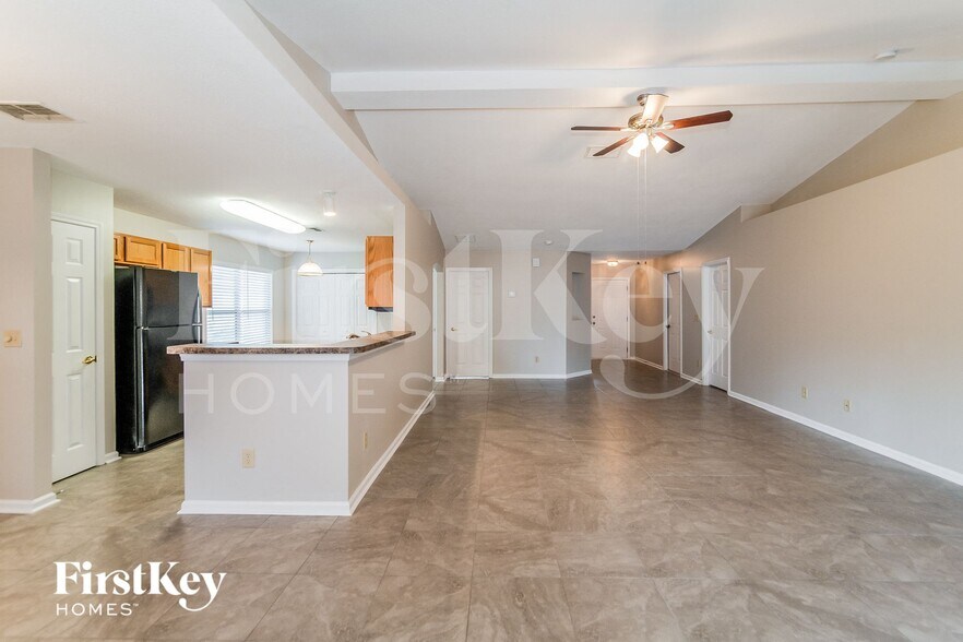 Building Photo - 12305 Woodstone Terrace