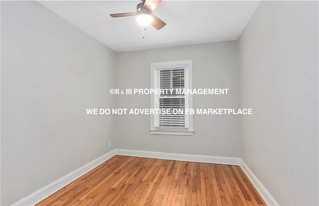Building Photo - 3703 W 47th Pl