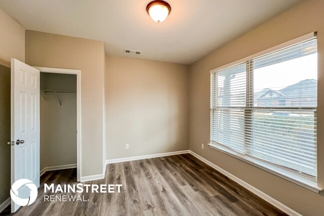 Building Photo - 6421 Cheshire Cove Dr