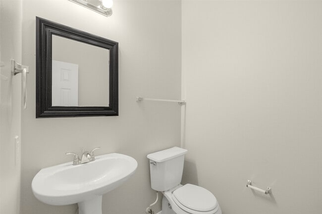 Building Photo - 9107 Huckinston Ct