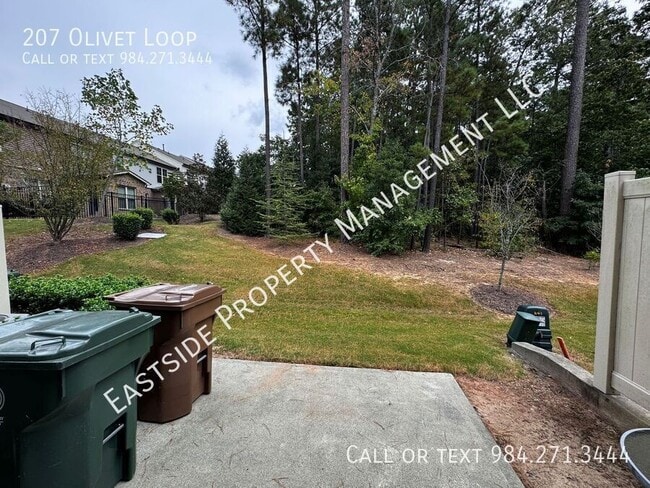 Building Photo - 207 Olivet Loop