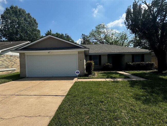 Primary Photo - 10906 Tanwood Dr