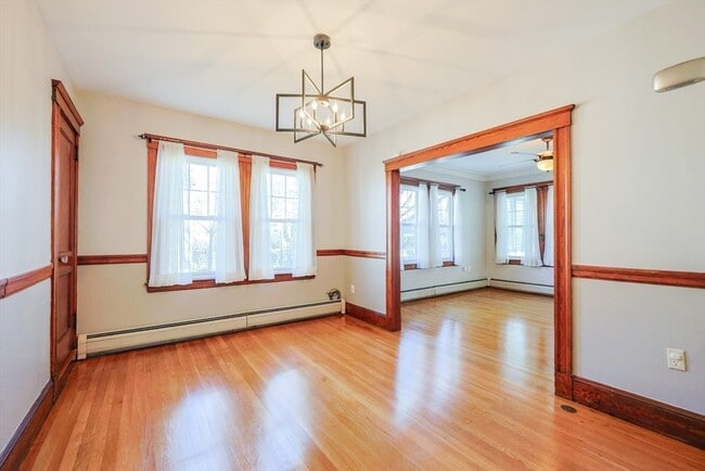 Building Photo - 55 Glenellen Rd