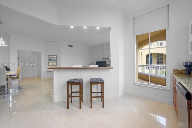 Building Photo - 3001 NE 185th St