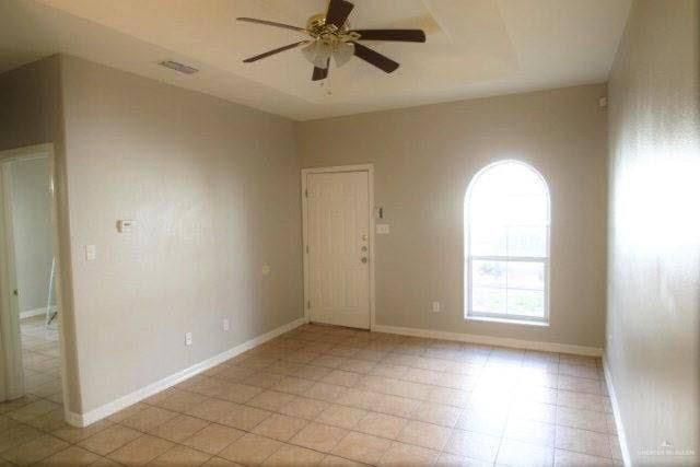 Building Photo - 604 Buena Vista Dr