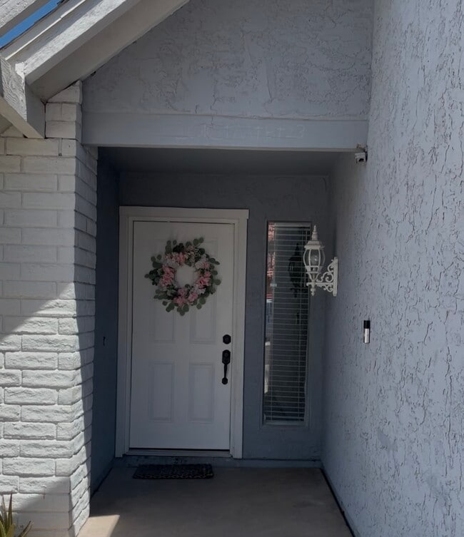 Building Photo - 4537 N 101st Ave