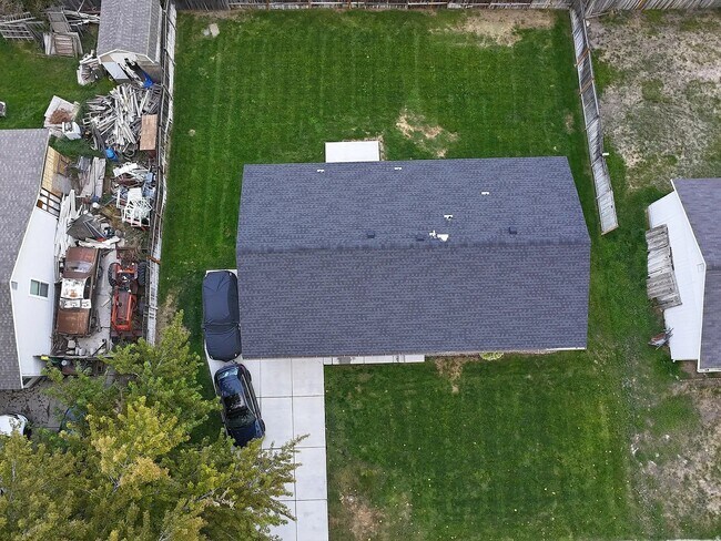 Building Photo - 1695 S 450 W