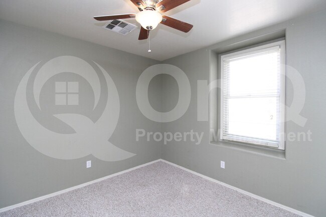 Building Photo - 4144 E Jasper Dr