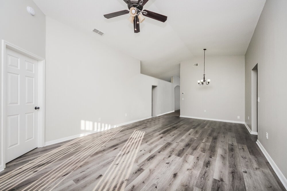 Building Photo - 1105 Whitewood Way