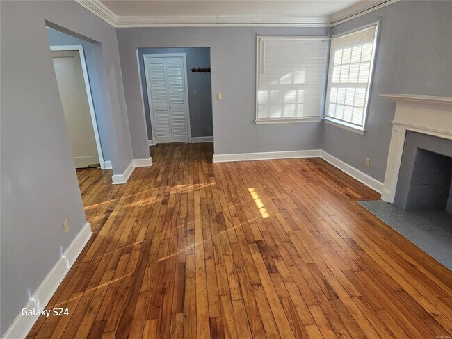 Building Photo - 3763 Narrow Lane Rd