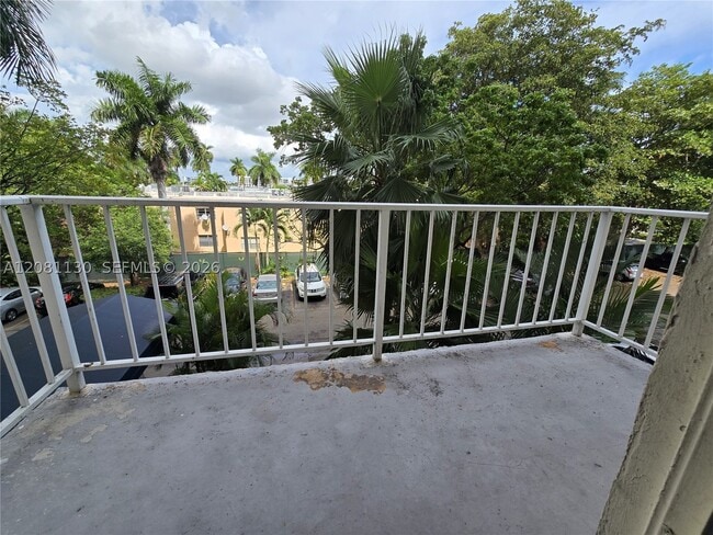 Building Photo - 4550 NW 9th St