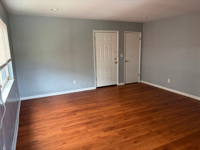 Building Photo - 6366 Corbly Rd
