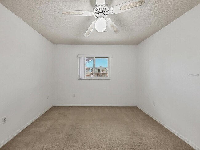 Building Photo - 4307 3rd Ave NE