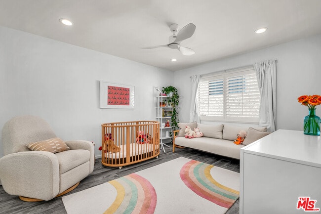 Building Photo - 14238 Dickens St