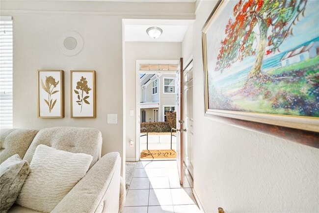 Building Photo - 6435 Manhattan Village Ave