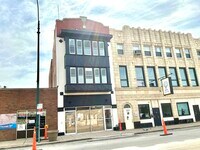 Building Photo - 224 E Cass St