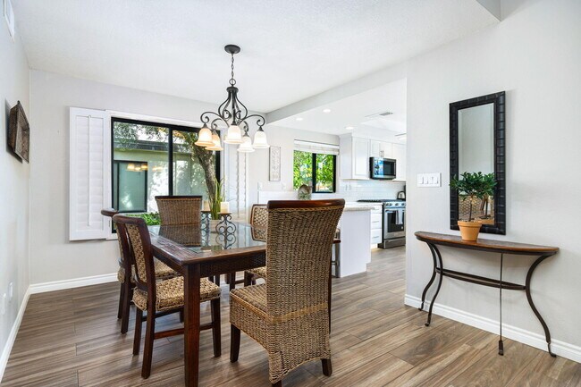 Building Photo - 187 Torremolinos Dr