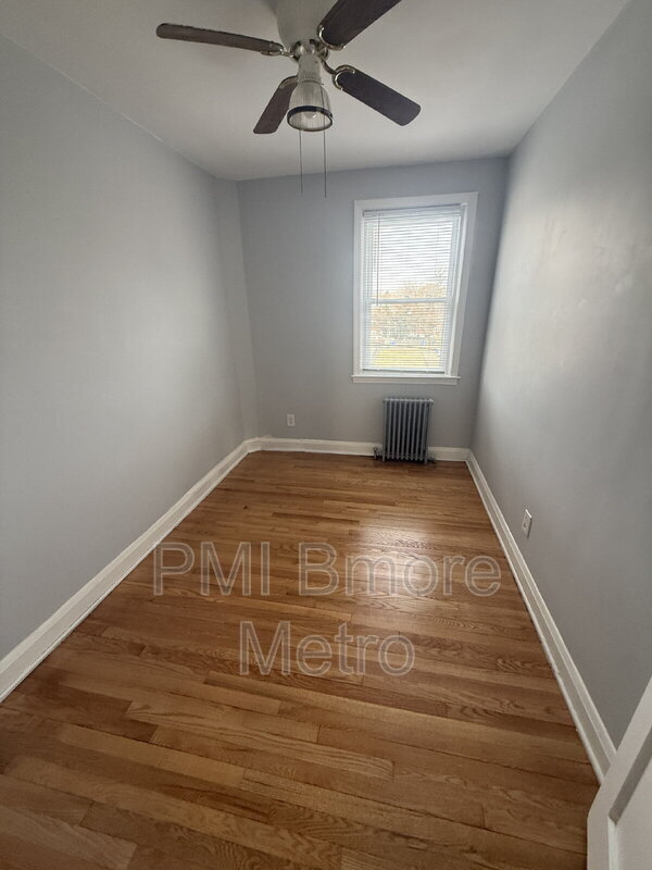 Building Photo - 917 Kevin Rd