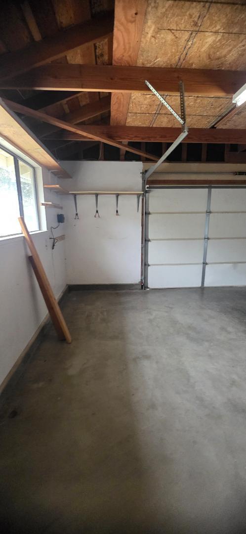 Building Photo - 1010 Nez Perce Dr