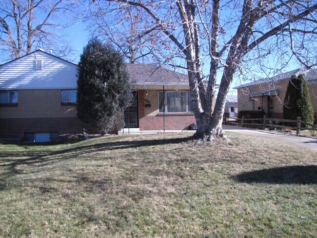 Building Photo - 4010 Jay Street, Unit 4010
