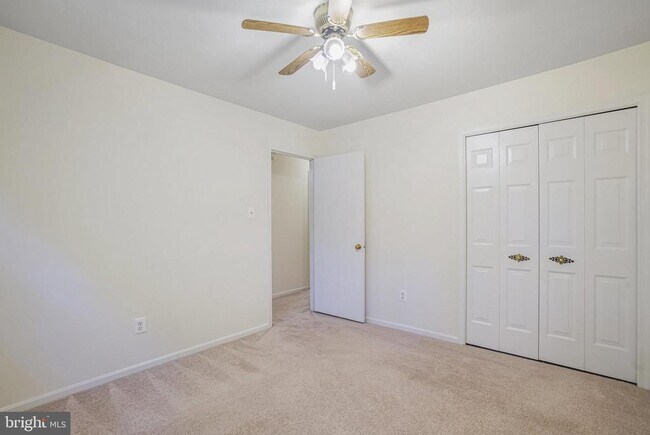 Building Photo - 7481 Jayhawk St