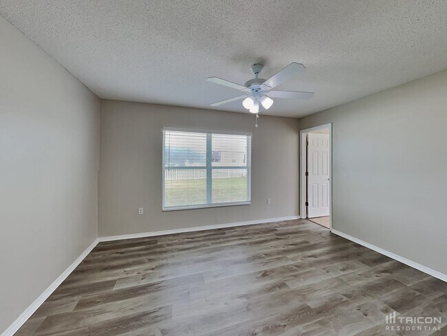 Building Photo - 3503 Harlequin Dr
