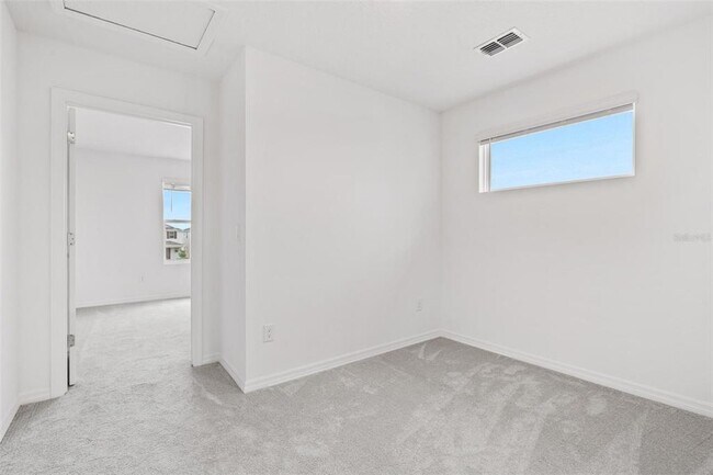 Building Photo - 14942 WINDFLOWER Aly