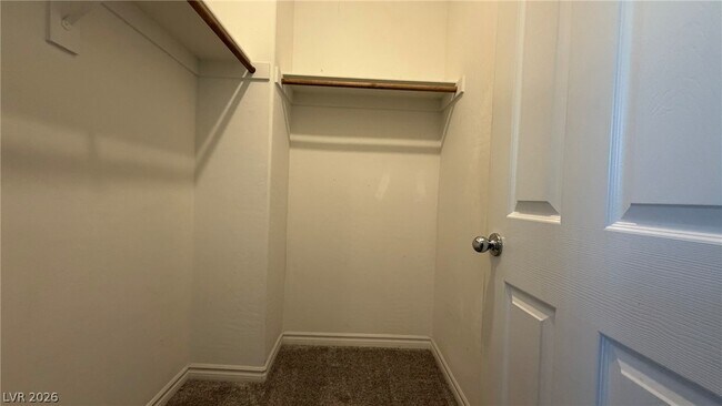 Building Photo - 6943 Denio Island St