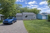 Building Photo - 210 Highview Ave