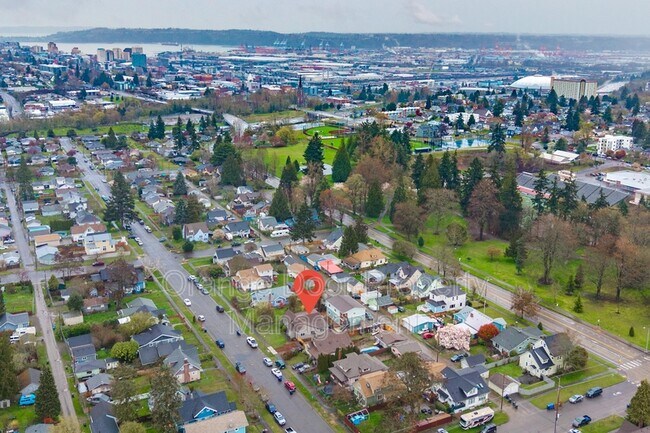 Building Photo - 3623 S J St