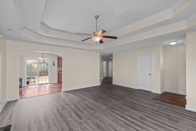 Building Photo - 3 Bedroom 2 Bathroom Home in Onslow Bay!