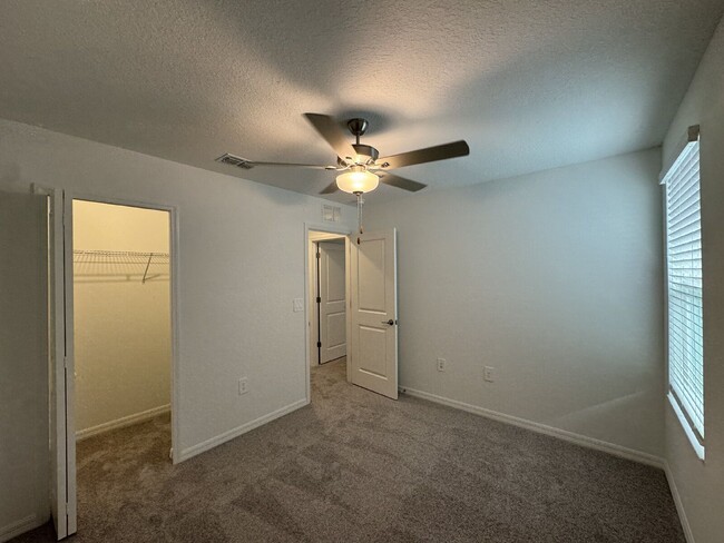 Building Photo - 11634 Radiant Shr Lp