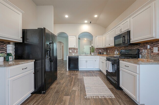 Building Photo - 5207 Chester Springs Ln